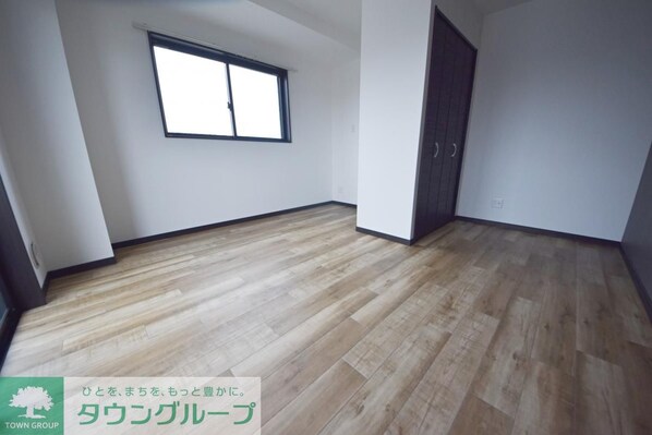 ヒルズ東日暮里の物件内観写真